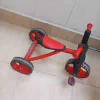 دوعدد دوچرخه سالم