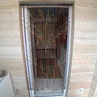 پرده آویز چوبی