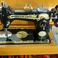 چرخ خیاطی قدیمی ، کاملاً نو