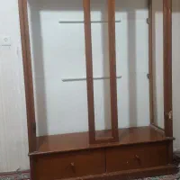 بوفه سالم و تمیز شیشه هاش هست کامل|بوفه، ویترین، کنسول|مشهد, کوی المهدی|دیوار