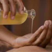 روغن ماساژ ماساژ آروماتراپی ماساژ عضله|خدمات آرایشگری و زیبایی|سنندج, |دیوار