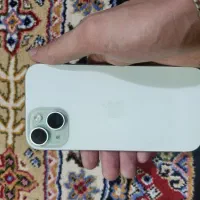 اپل iPhone 15 با حافظهٔ ۱۲۸ گیگابایت