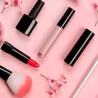 کارخانه لوازم آرایشی /کارگرساده/غذا/بیمه/سرویس