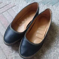 دو عدد کفش راحتی سایز 38|کیف، کفش، کمربند|تهران, مختاری|دیوار