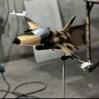 ماکت جنگنده اف ۵ و اف ۴