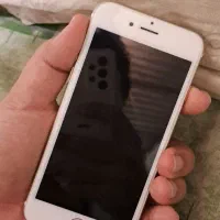 اپل iPhone 6s با حافظهٔ ۶۴ گیگابایت