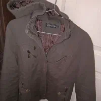 کاپشن کلاه دار