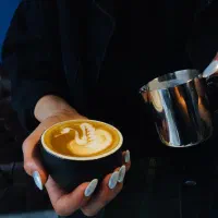 استخدام باریستا و کمک باریستا