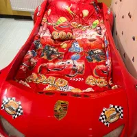 تخت و کمد مکویین برند آپادانا