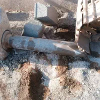 چکش بیل ۳۲۰ سوسان|خودرو سنگین|یزد, |دیوار