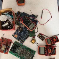 تعمیرات و عیب یابی تخصصی لپتاپ و کامپیوتر