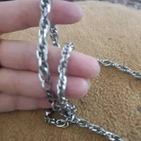 گردنبندهای زیبا|بدلیجات|کاشان, درب جوشقان|دیوار