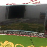 تلویزیون ۴۳ اینچ صحفه منحی دیواری