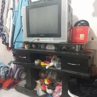 تلویزیون 24رنگی با دیجیتال ومیز