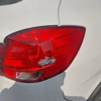 چراغ عقب کوییک روی گلگیر