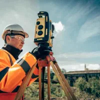 مسئول نقشه برداری