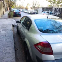 مگان ۲۰۰۰ اتوماتیک|خودرو سواری و وانت|تهران, کرمان|دیوار