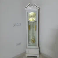 ساعت دیواری سفید