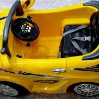 ماشین اسباب بازی|اسباب‌بازی بچه|آفتاب, |دیوار