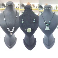 گردنبند و رو مانتویی سنگی