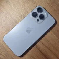 ۱۵ پرو ۲۵۶ ZAA