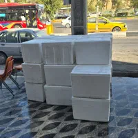 تعدادی کاچوب بوچ یا یخچال مسافرتی