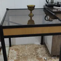 میز|میز و صندلی غذاخوری|شهرکرد, |دیوار