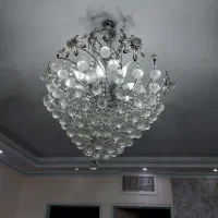 لوستر کریستالی ۸ شاخه.کاملا سالم.|لوستر و چراغ آویز|تهران, افسریه جنوبی|دیوار