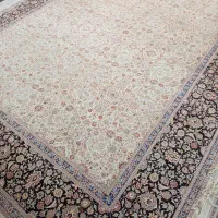 یک تخته فرش۱۲متری دستبافت‌نما۱۲۰۰شانه