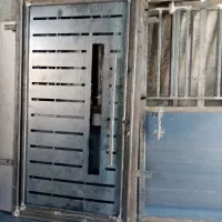 جوشکاری و خورده کاری ساخت و نصب نرده نصب قفل|خدمات پیشه و مهارت|بیرجند, |دیوار