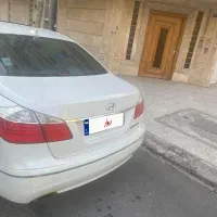 جنسیس سدان۲۰۱۰ تمیز و خانگی