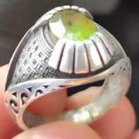 انگشتر زبرجد دست ساز اصل|جواهرات|برخوار, |دیوار