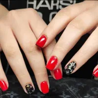 کاشت ناخن.ترمیم|خدمات آرایشگری و زیبایی|صفادشت, |دیوار