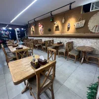 میز و صندلی رستوران کافه|کافی‌شاپ و رستوران|تهران, سردارجنگل|دیوار