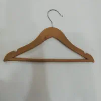 آویز لباس