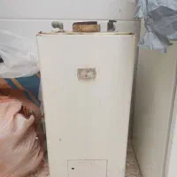 آبگرمکن‌دیواری‌مخزنی‌‌کوچک