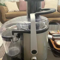 آبمیوه گیری مولینیکس اصل ۷۰۰ وات مانند نو سیلور|آبمیوه‌گیر و آب‌مرکبات‌گیر|کرج, شهرک مترو|دیوار