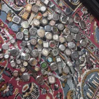 تعدادی ساعت مچی قدیمی