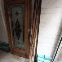 درب شیشه با قاب و فریم کاملا چوبی