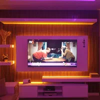 دکراسیون داخلی امپراطور