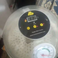 دستگاه جوجه کشی