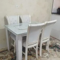 میز ناهار خوری ۴نفره