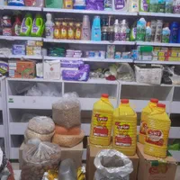 فروش فوری یکجای اجناس مغازه ی خوار و بار