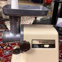 چرخ گوشت کاملا سالم