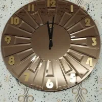 ساعت دیواری