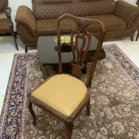 یک عدد صندلی تک بسیار سالم