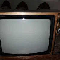 تلویزیون رنگی قدیمی چوبی ۱۶ اینچ ژاپن