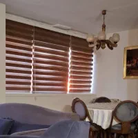 پرده کرکره زبرا رنگ عسلی تیره