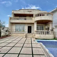 بنای 330 متری/استخردار/بافت شهری