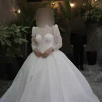 لباس عروس|لباس|ری, صفاییه (چشمه علی)|دیوار